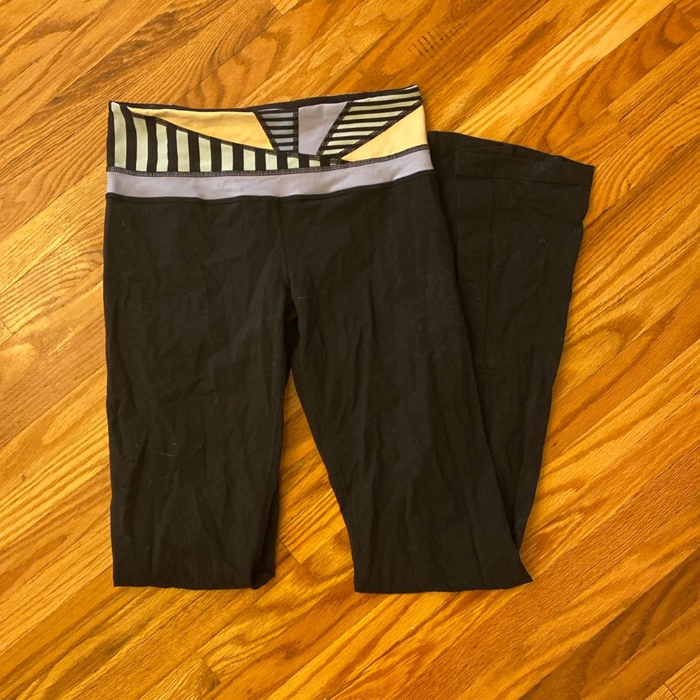 Lululemon Colourful Reversible Flared Yoga Pants